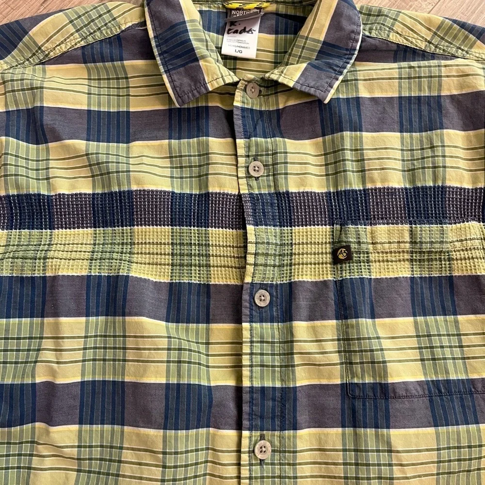North Face Plaid Shirt Large